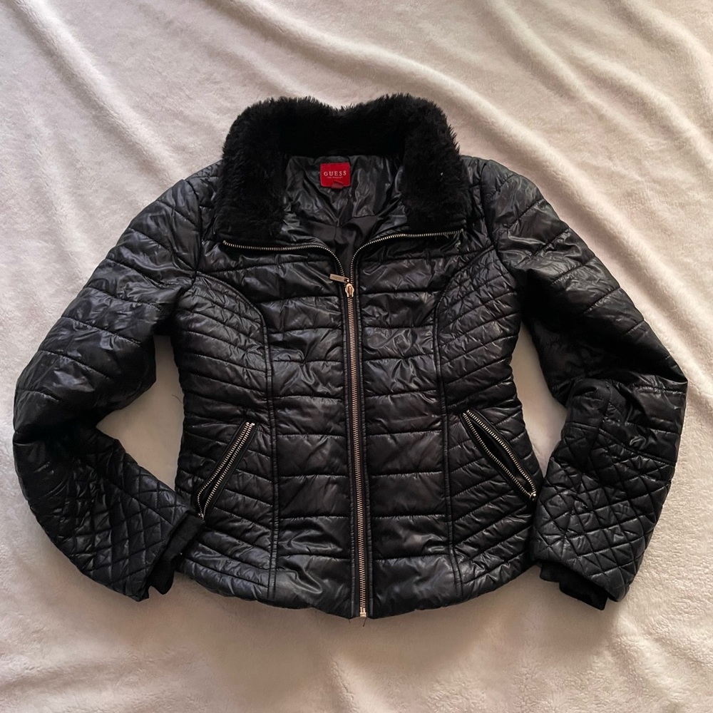 Women’s Black puffer jacket